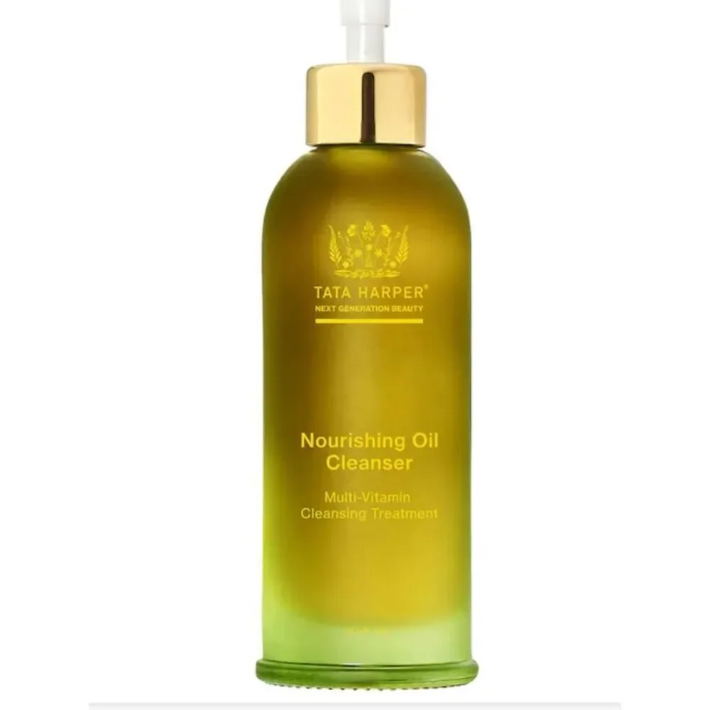 Tata Harper Nourishing Makeup Removing Oil Cleanser with Squalene and Vitamin E
